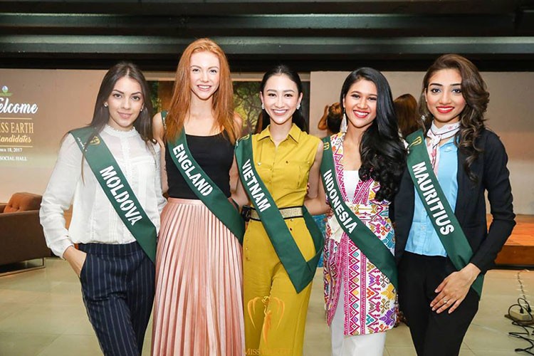 Nhieu thanh tich dang ne, lieu Ha Thu co dang quang Miss Earth?-Hinh-12